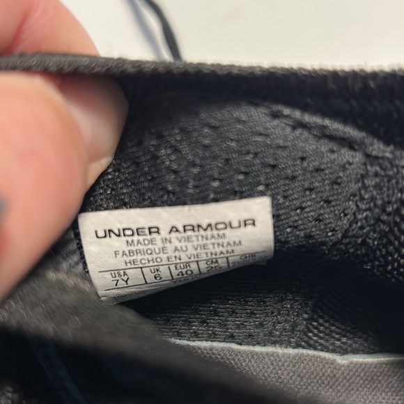 Stephen Curry Under Armour Flow youth 7 - Picture 5 of 5